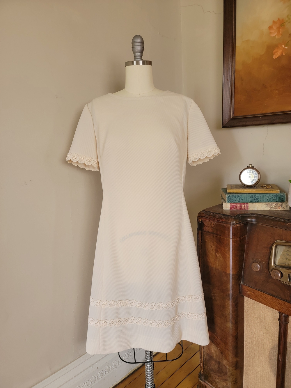 Vintage 1960s Edith Flagg Polyester Shift Dress Lace Trim Mod XL